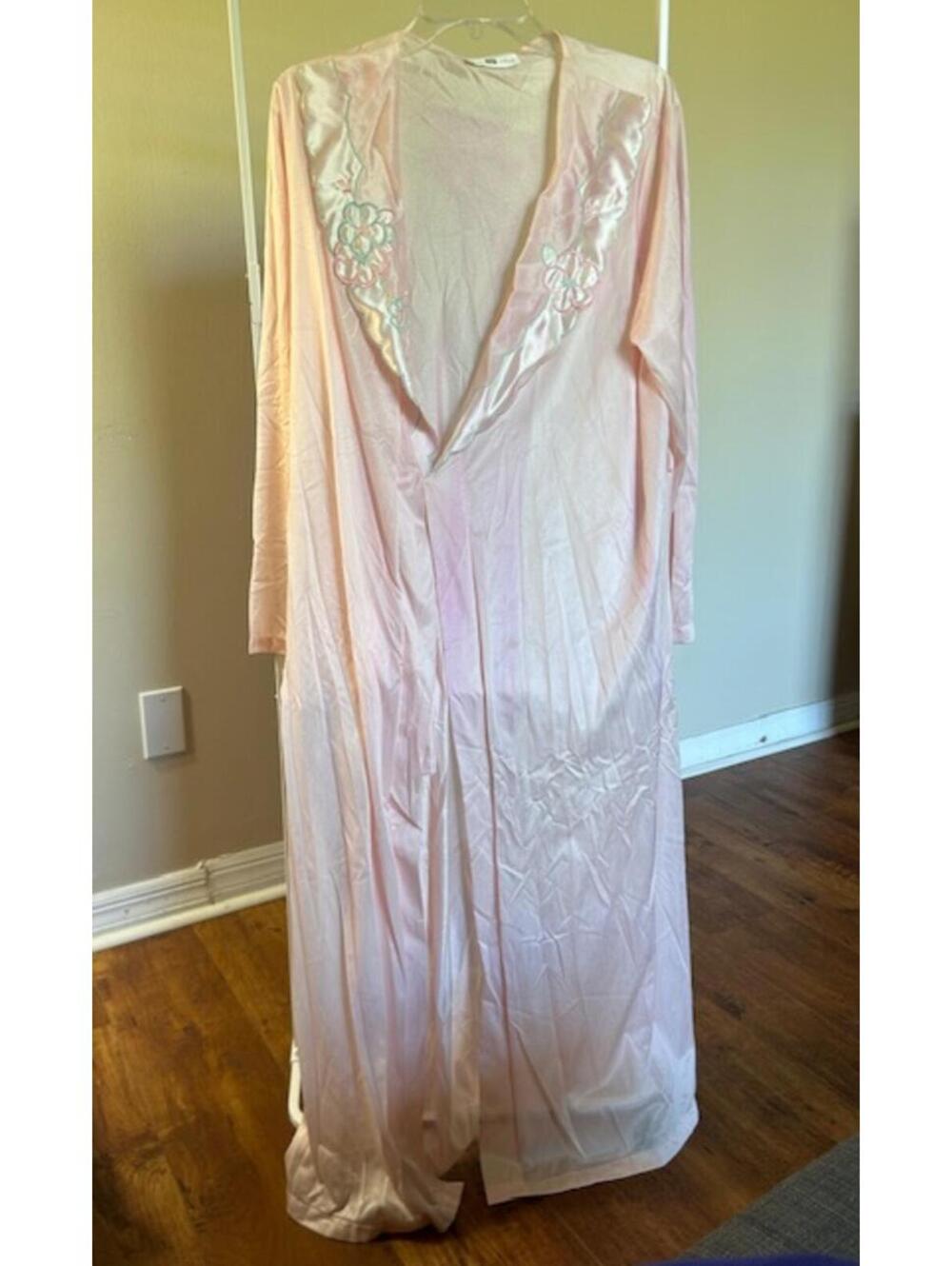 Vintage Pink Satin Long Robe with Embroidered Floral Detail